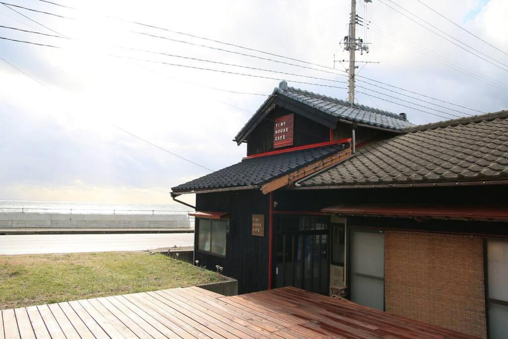 佐渡 ビーチまで0分 1客のみ オーシャンビュー Beach Side House ウッドデッキ Sado Exterior foto